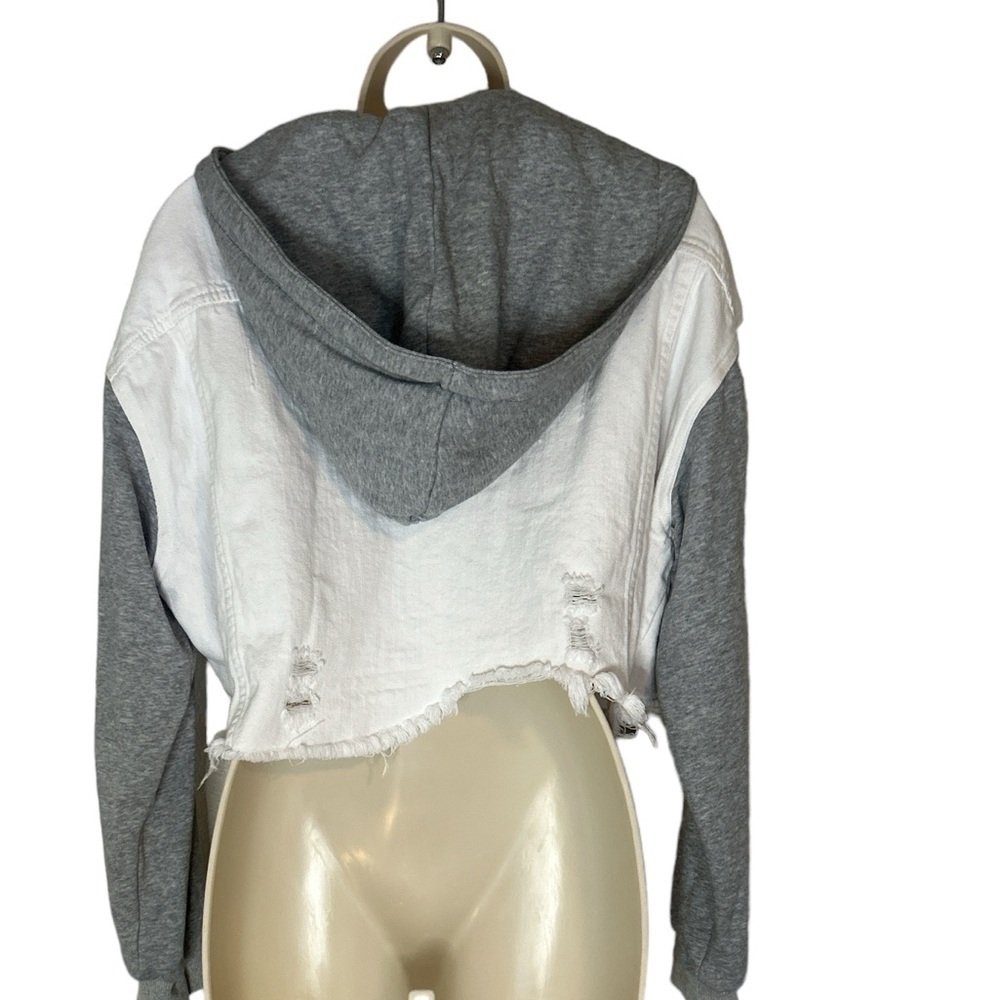 Dance & Marvel white denim cropped jacket with detachable hood. Size M - Picture 3 of 6